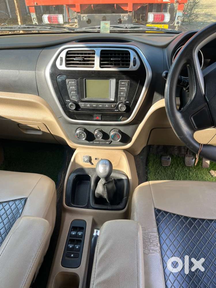 Mahindra Tuv 300 2018 Diesel 81000 Km Driven
