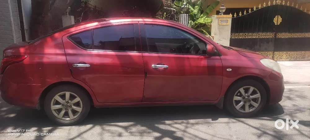 Nissan Sunny 2013 Diesel 180000 Km Driven