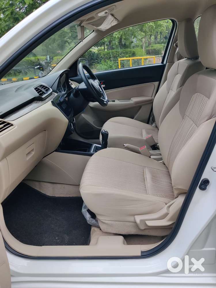 Maruti Suzuki Dzire 1.2 Vxi, 2022, Petrol