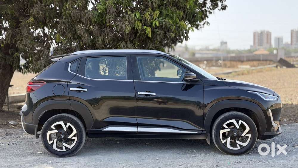 Nissan Magnite 1.0 Xv Premium, 2021, Petrol