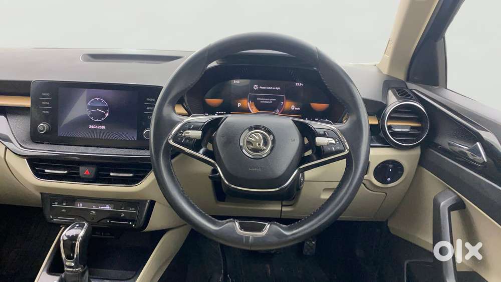 Skoda Slavia 1.0 Tsi Style At, 2023, Petrol