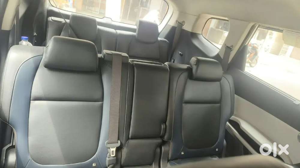 Kia Carens 2025 Petrol Premium