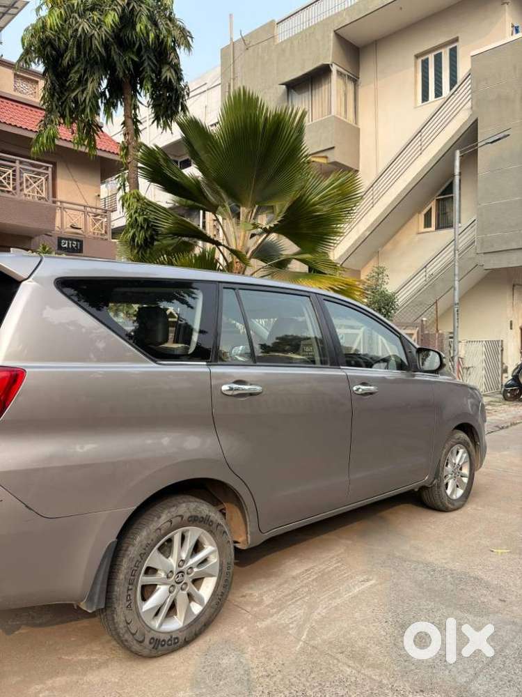 Toyota Innova Crysta 2.4 G Mt, 2019, Diesel