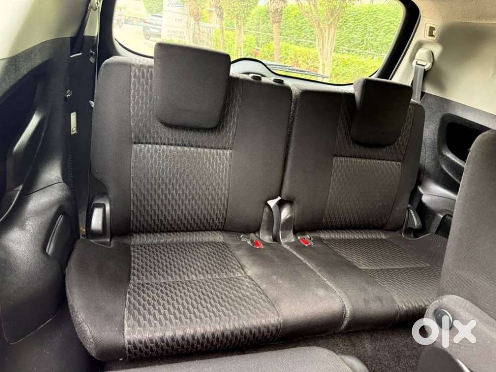 Toyota Innova Crysta [2020-ongoing] 2.4 Gx 7 Str, 2022, Diesel