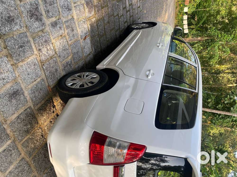 Toyota Innova 2.5 G 2015