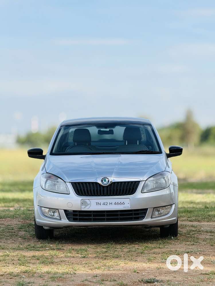 Skoda Rapid Elegance 1.6 Tdi Cr Manual, 2013, Diesel