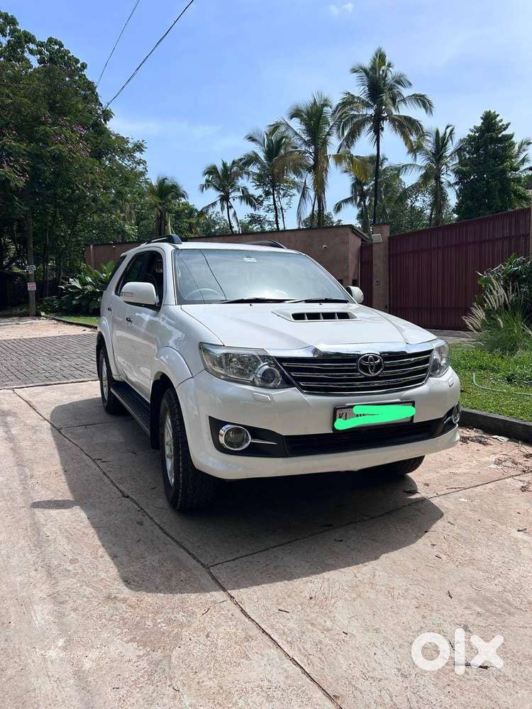 Toyota Fortuner Automatic  2012 Model