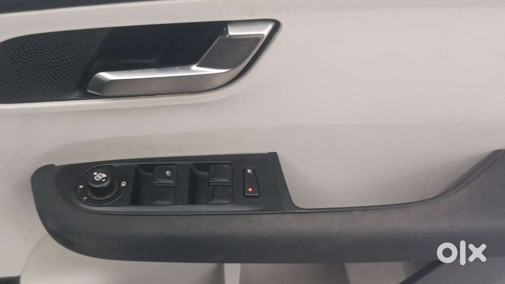 Tata Altroz 1.2 Xza Plus, 2022, Petrol