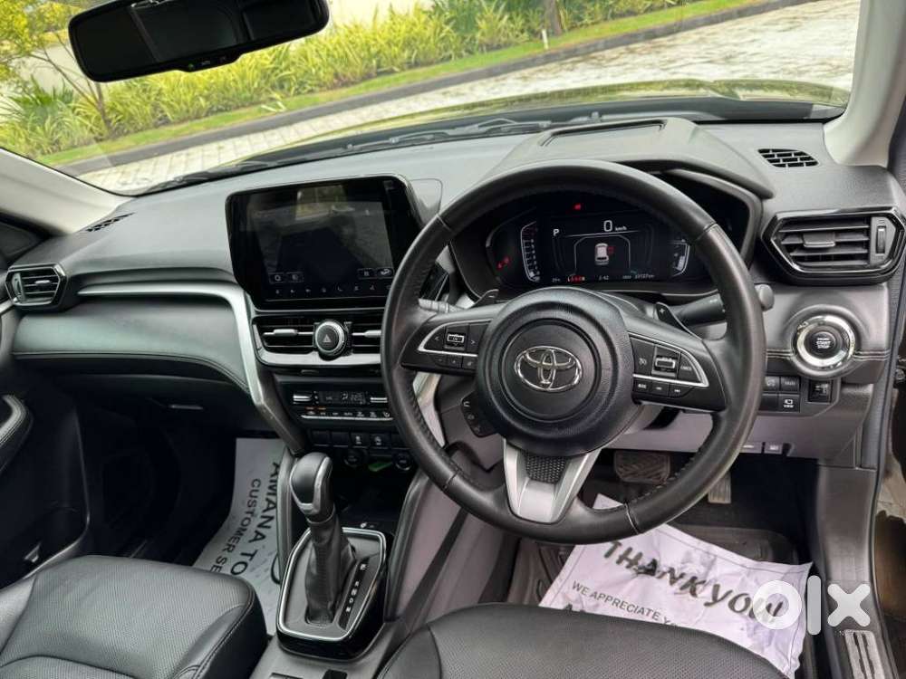 Toyota Urban Cruiser Hyryder 1.5 V Neo Drive At, 2025, Petrol