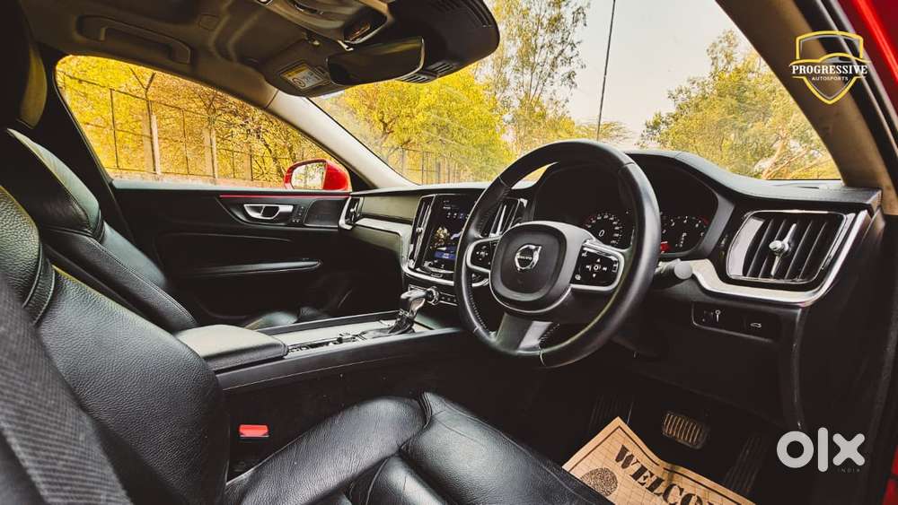 Volvo S60 T4 Inscription, 2022, Petrol