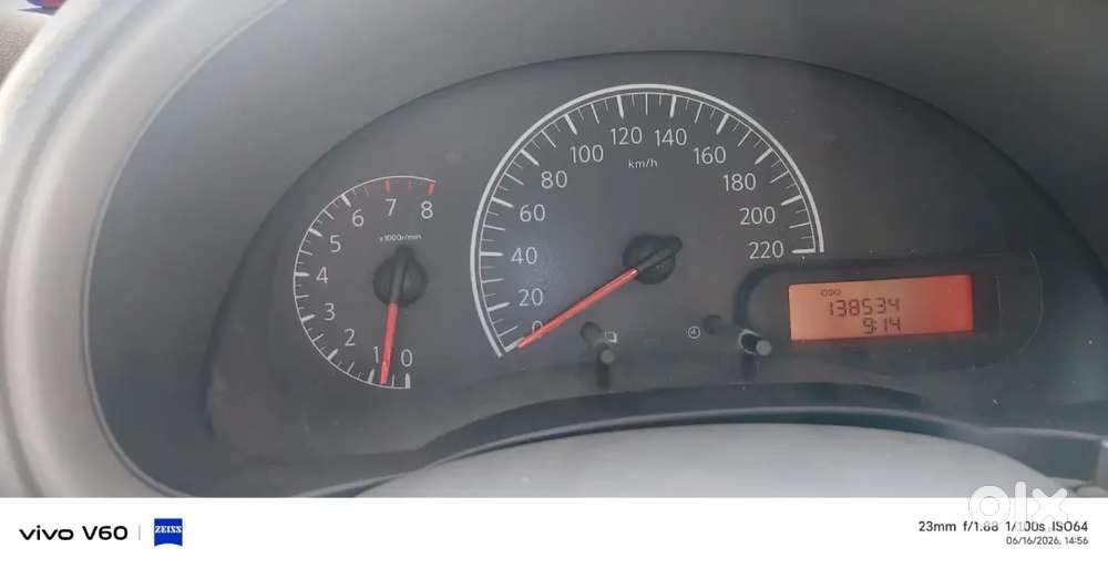Nissan Sunny 2011