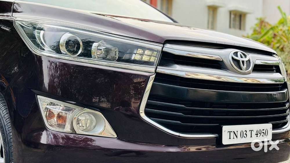 Toyota Innova Crysta 2.8z Automatic, 2016, Diesel