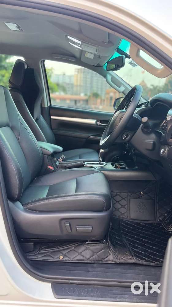 Toyota Hilux 2.8 High 4x4 Mt, 2026, Diesel