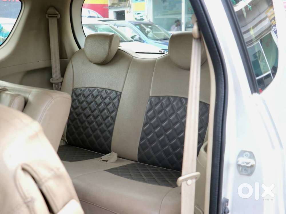 Maruti Suzuki Ertiga 1.5 Vxi, 2015, Petrol