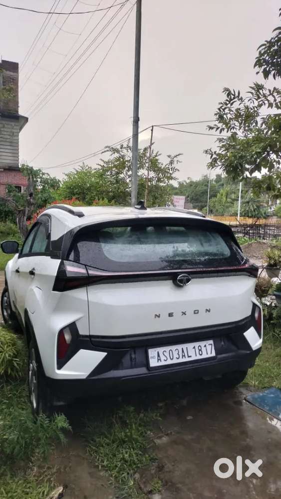 Direct Owner Tata Nexon 2024 Petrol Sunroof  40000 Km Driven