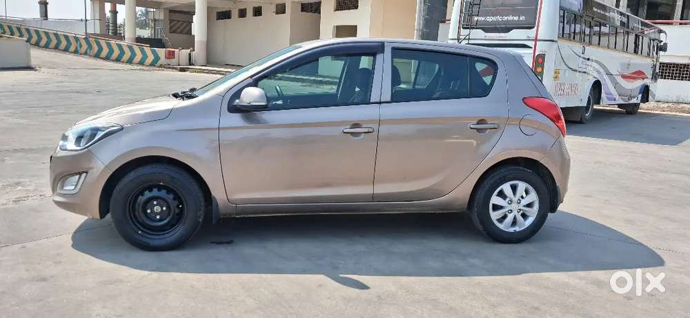 Hyundai I20 2014 Petrol 38000 Km Driven