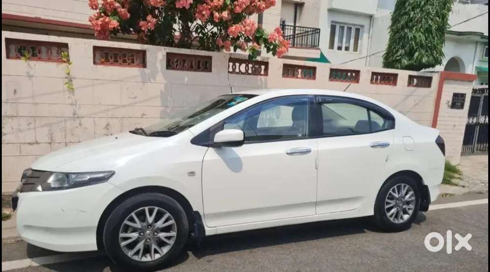 Honda City 2010 Petrol Well Maintained