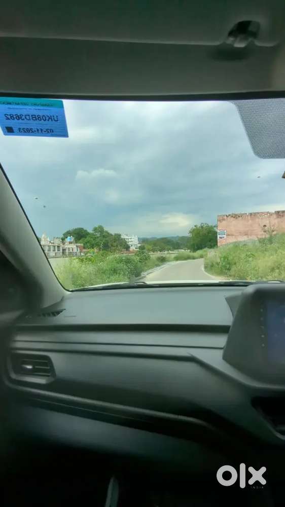 I Want Sell Maruti Suzuki Breeza Car Single Hand Drive