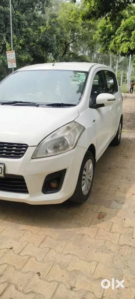 Maruti Suzuki Ertiga Vxi 2015
