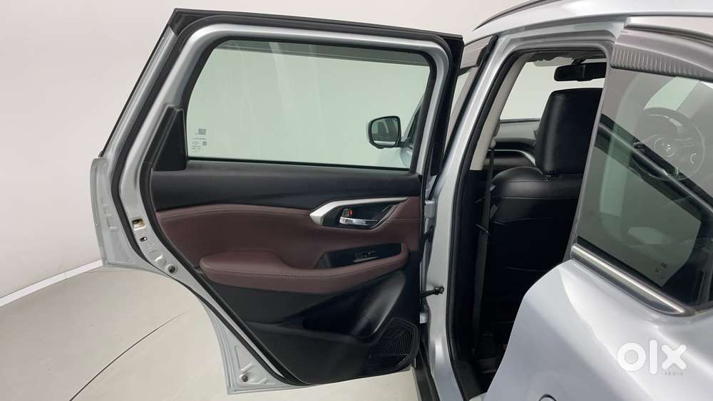 Maruti Suzuki Grand Vitara 1.5 Alpha Smart Hybrid, 2022, Petrol