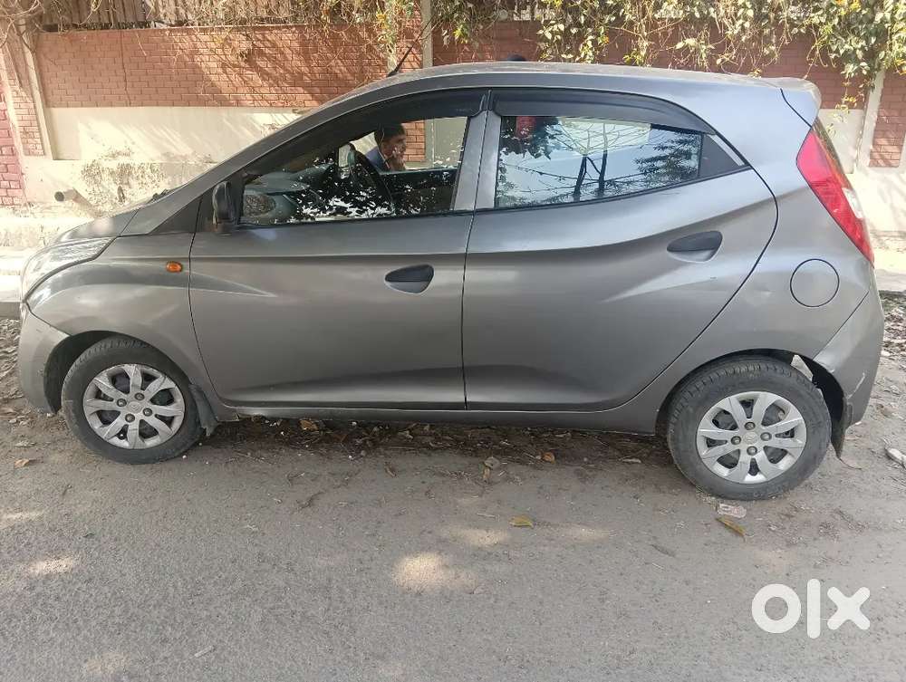 Hyundai Eon Magna Oct 2014