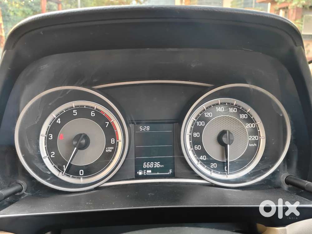 Maruti Suzuki Dzire 1.2 Vxi, 2018, Petrol