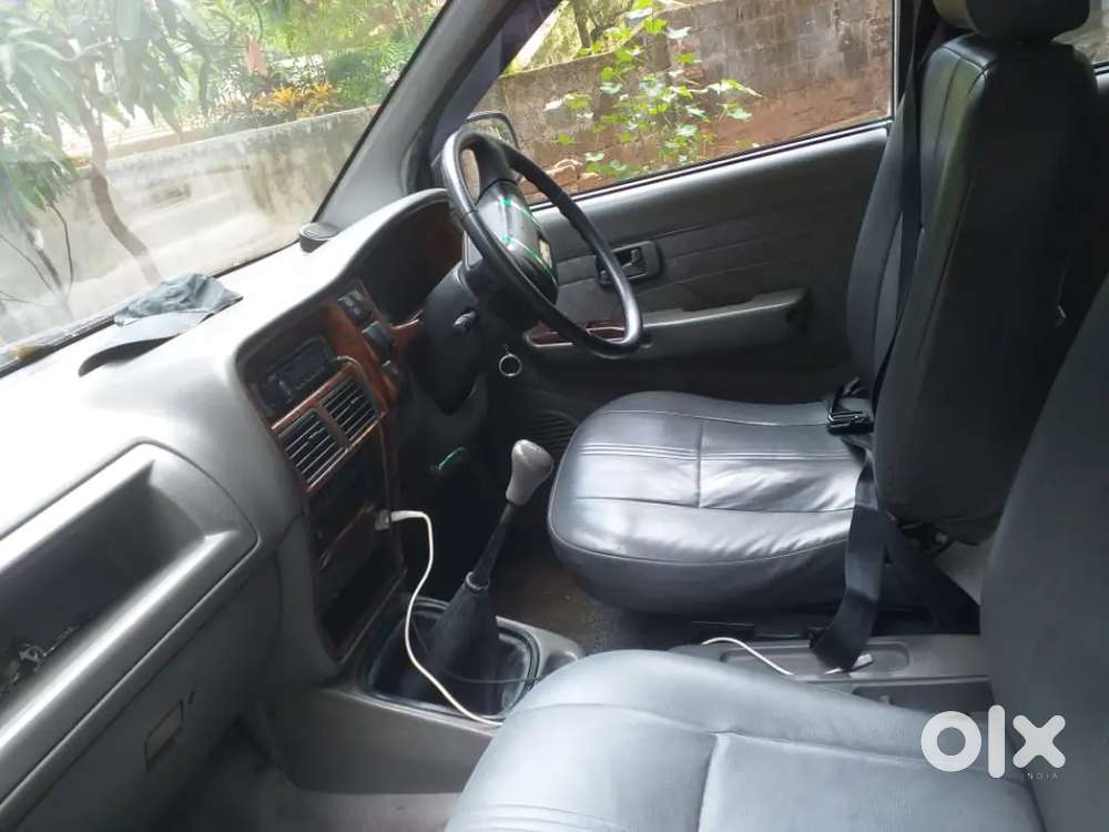 Chevrolet Tavera Neo 2005