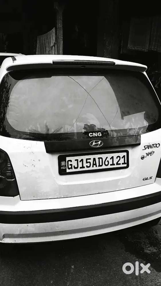Hyundai Santro Xing Cng 2011 With 27 Km