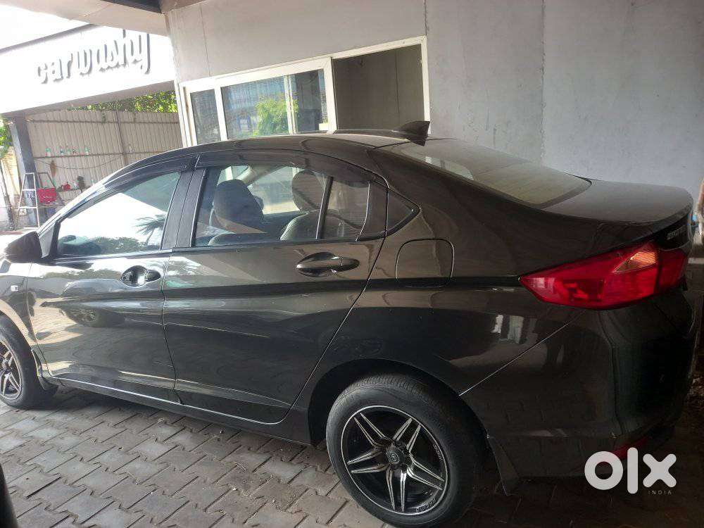 Honda City I-vtec S, 2015, Petrol