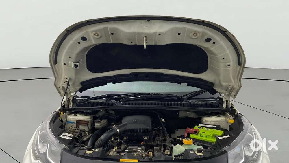 Tata Nexon 1.2 Revotron Xza Plus Dualtone, 2021, Petrol