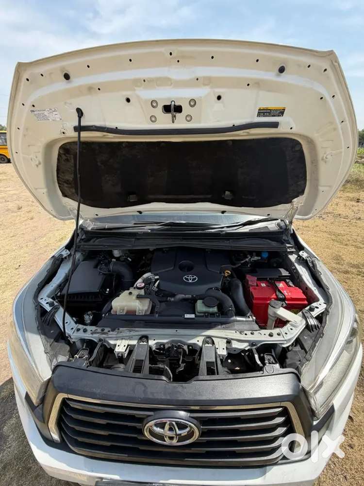 Toyota Innova Crysta 2023 Diesel 110000 Km Driven