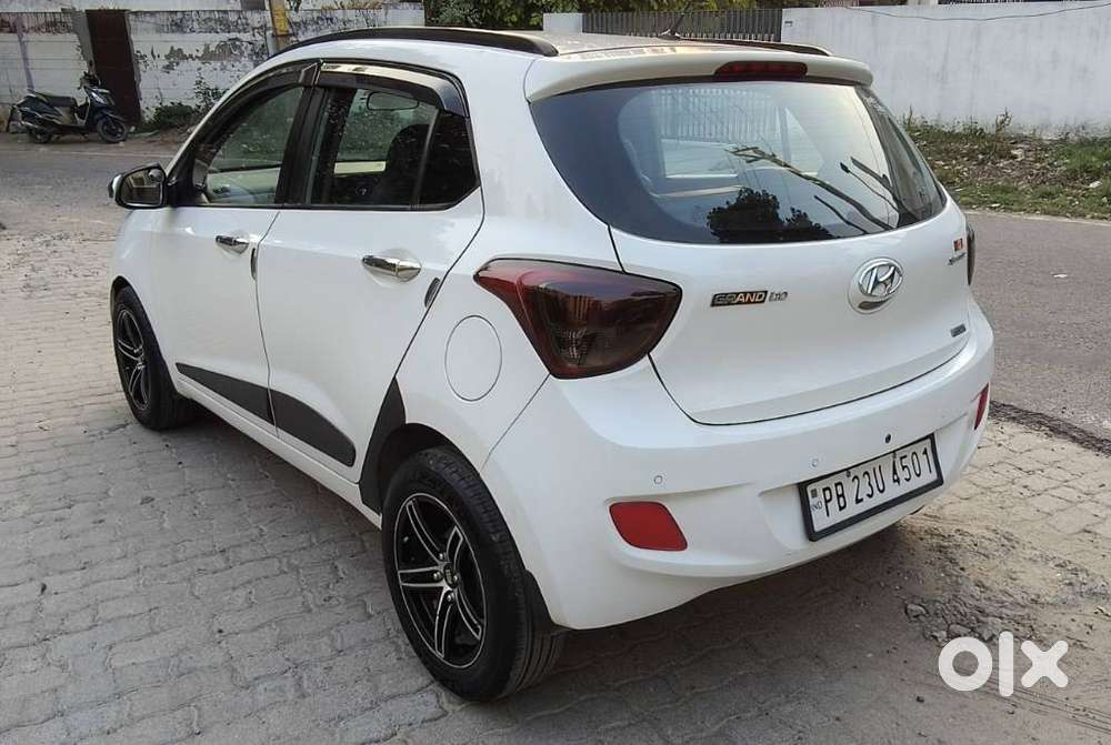 Hyundai Grand I10 Sportz Edition Diesel, 2016, Diesel
