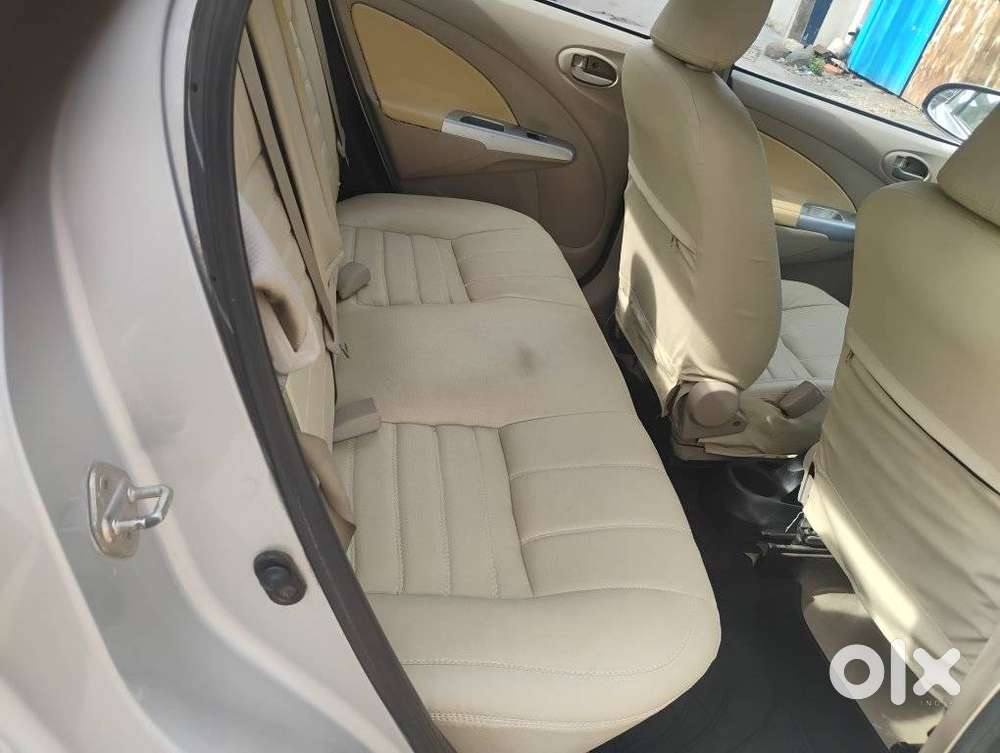 Toyota Etios 1.5 V, 2017, Petrol