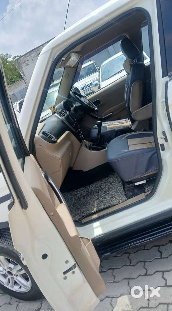 Mahindra Bolero Neo N10 (o), 2022