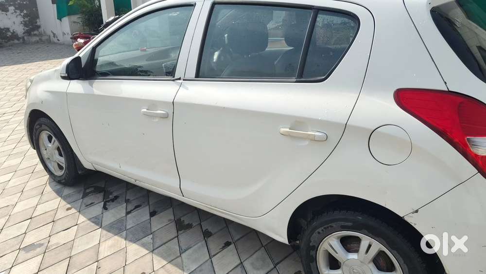 Hyundai I20 Diesel Manual Sportz 2012