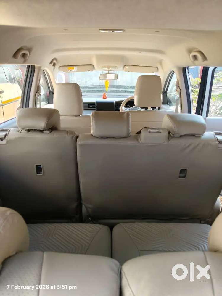 Toyota Rumion Petrol 2025 Manual