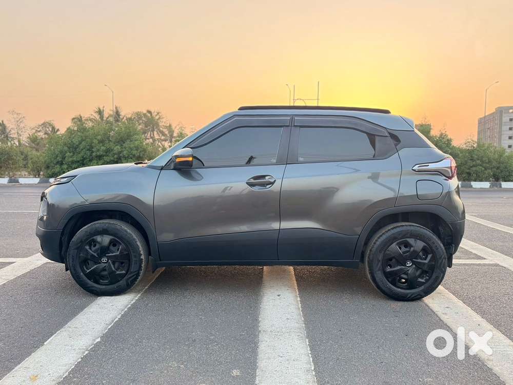 Tata Punch Camo Adventure Mt, 2023, Petrol