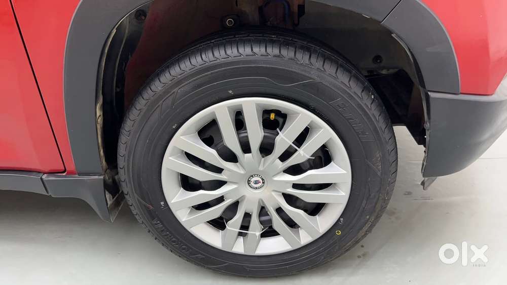 Mahindra Kuv 100 Mfalcon G80 K4 Plus, 2017, Petrol