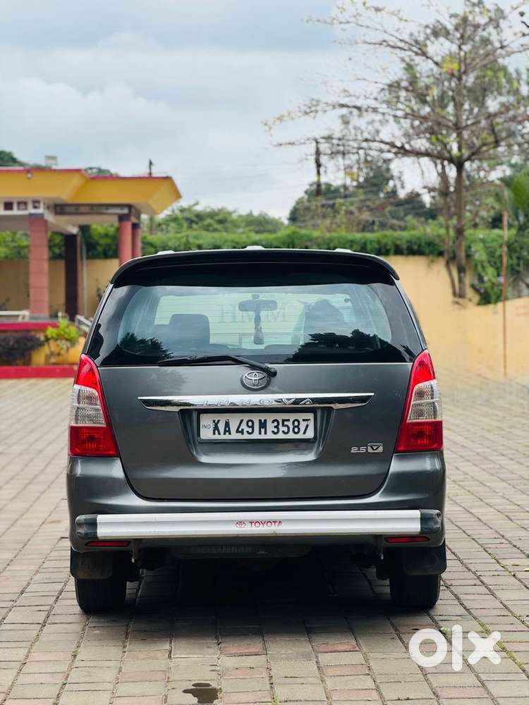 Toyota Innova [2013-2016] 2.5 V Diesel 7 Str, 2013, Diesel