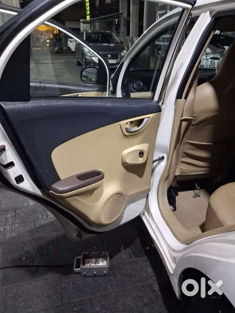 Honda Brio 1.2 Vx Mt Well Maintained