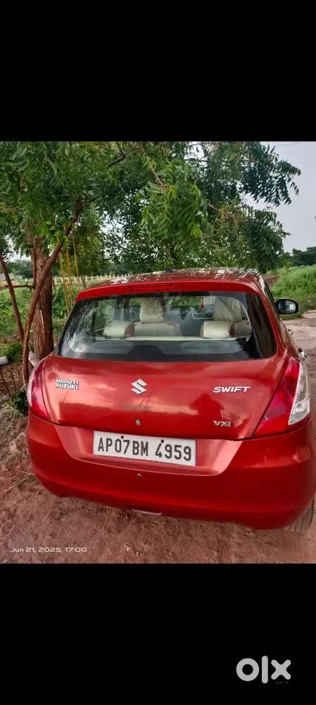 Maruti Swift Vxi 2012