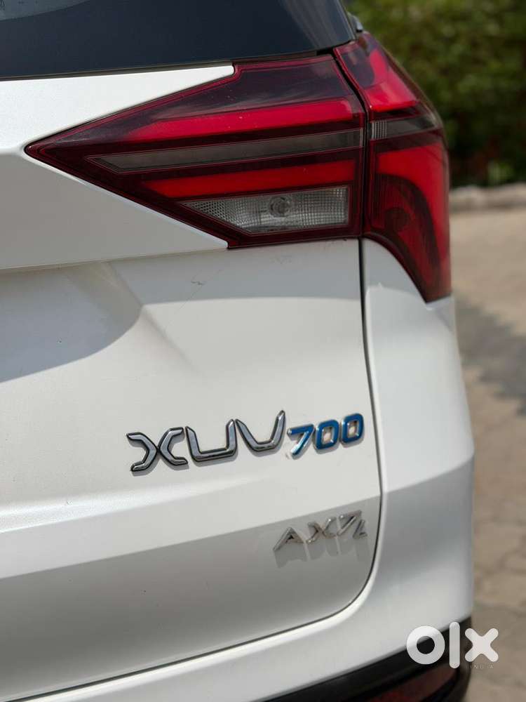 Mahindra Xuv700 2.2 Ax 7 Diesel At Luxury Pack Str Awd, 2023, Diesel