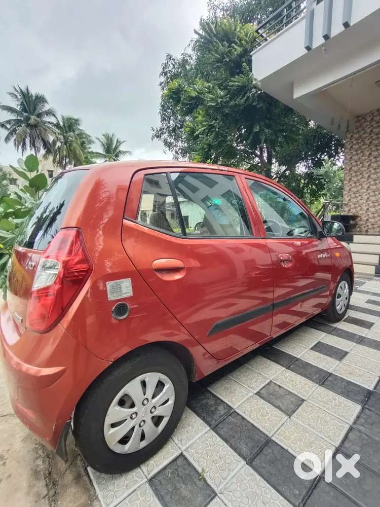 Hyundai I10 2012 Year Car