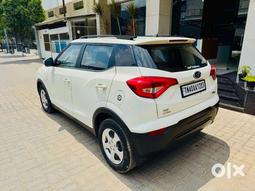 Mahindra Xuv300 1.2 W8 Amt Petrol, 2021, Petrol