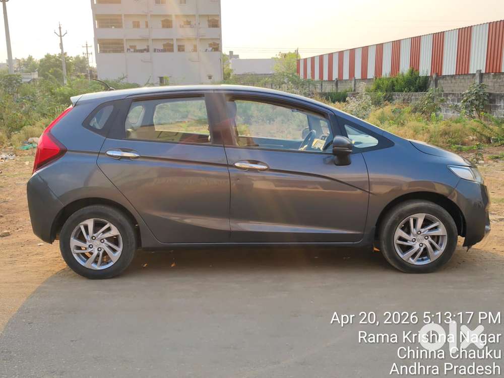 Honda Jazz 1.2 V I Vtec Privilege, 2019, Petrol