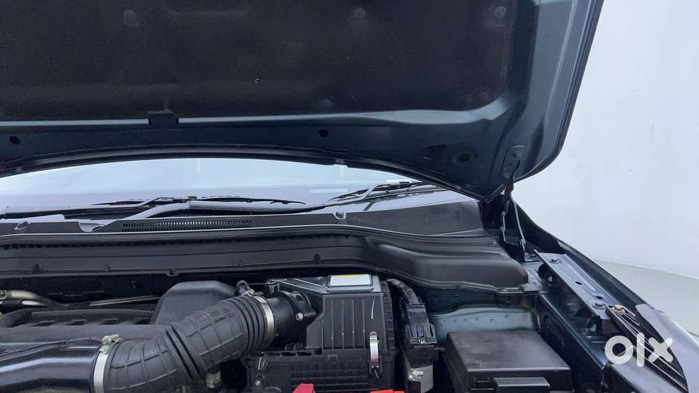 Mahindra Xuv300 W8 (o) 1.5 Diesel Amt, 2020, Diesel
