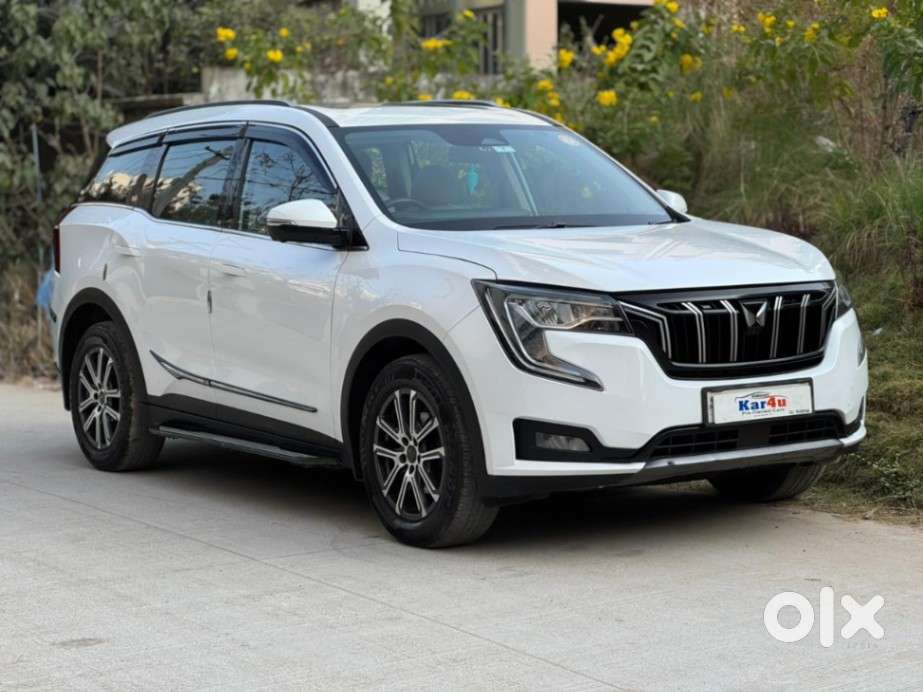 Mahindra Xuv700 2.2 Ax 7 Diesel At Luxury Pack Str Awd, 2022, Diesel