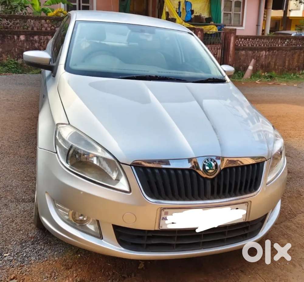 Skoda Rapid 2012 Petrol 90600 Km Driven