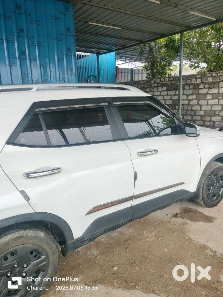 Hyundai Venue N2024 Diesel Dct First-owner