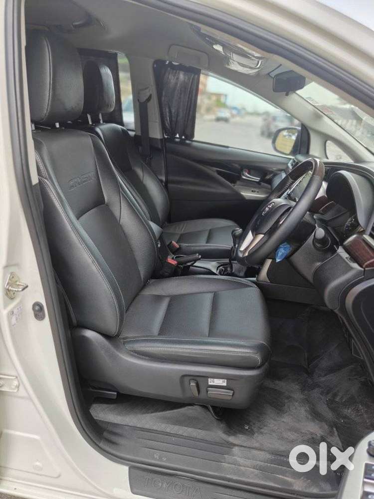 Toyota Innova Crysta 2.4 Z 7 Str, 2022, Diesel